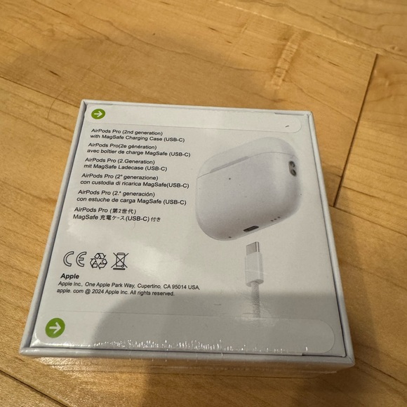 Apple AirPods Pro Earbuds Gen 2 - Picture 4 of 4